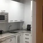 Vut Plaza Del Angel Appartement *