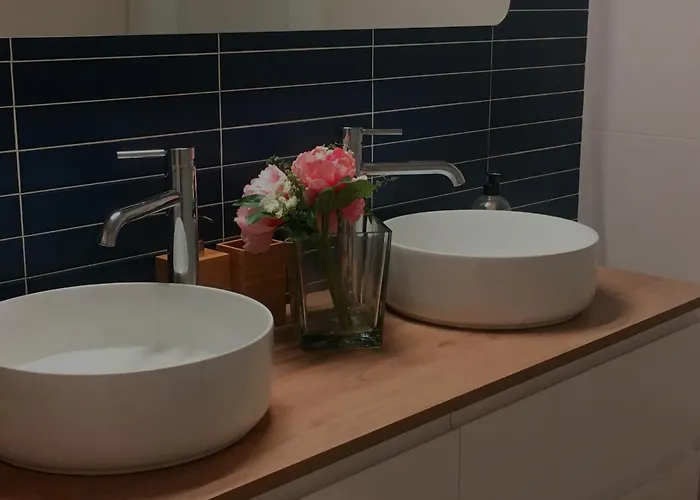 Vut Plaza Del Angel Apartmán