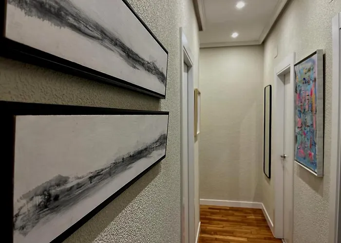 Vut Plaza Del Angel Appartement *