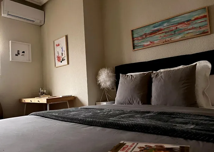 Vut Plaza Del Angel Apartmán